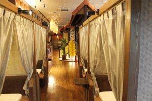 通路から店内